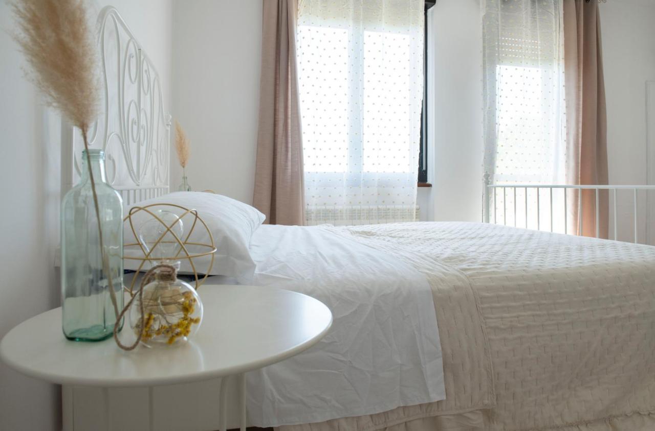 Mama Maja Bed & Breakfast Vacri Exterior photo